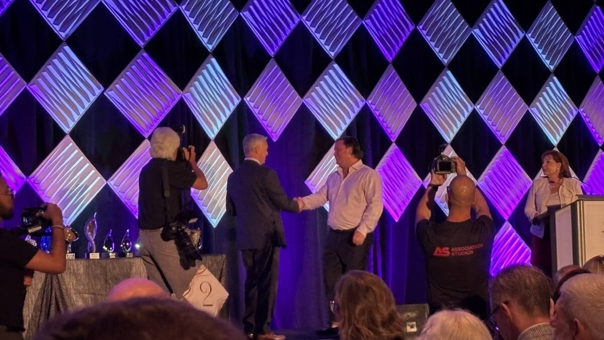 Public Service Award 5
